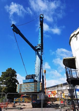 Bathurst Bridge beams in place