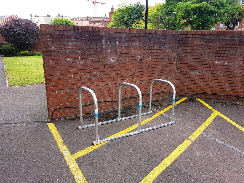 New cycle stands
