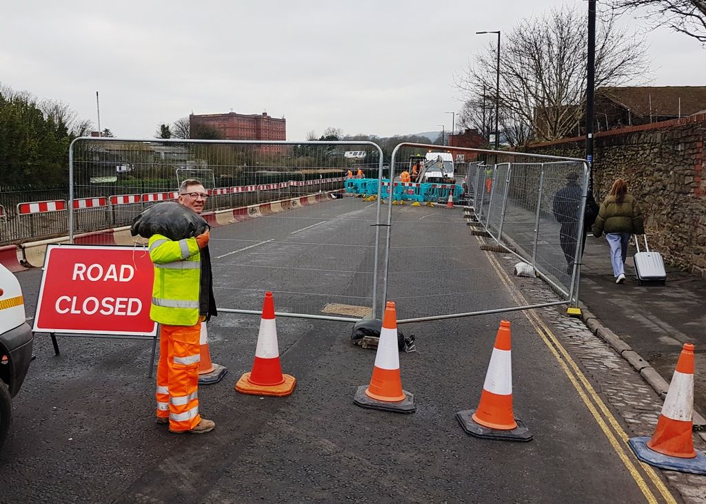 Cumberland Road closed