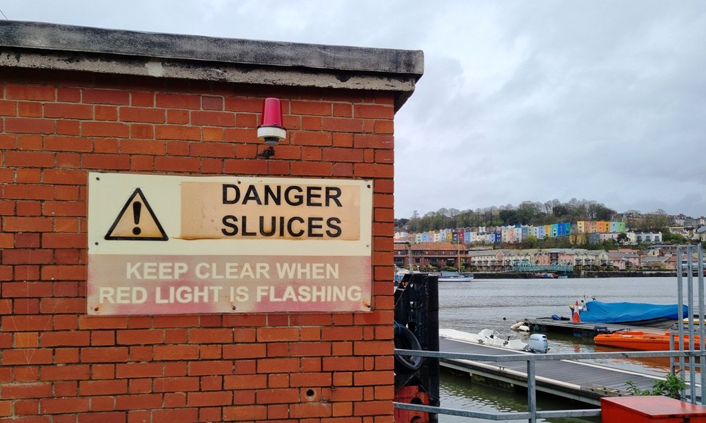 Underfall Yard sluice repairs