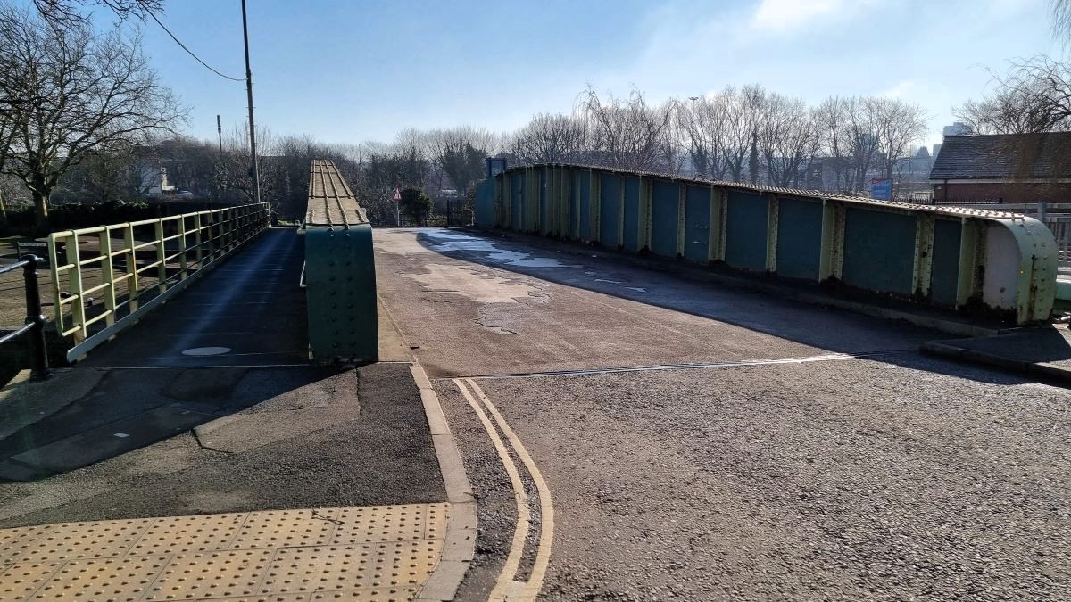 Bathurst Bridge renovation